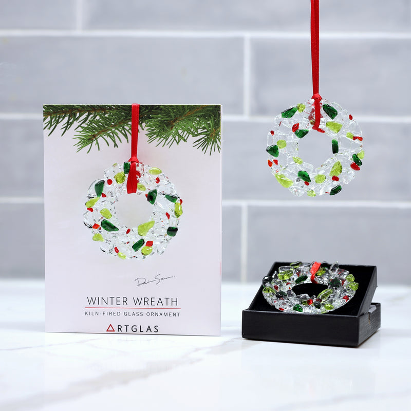 Artglas Ornament: Winter Wreath