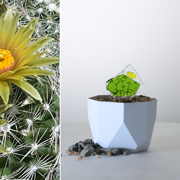 Glass Garden Stake: Pincushion Cactus